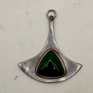 Vtg Corocraft Modernist Pendant Necklace Green Cabochon Collectible Silver Tone